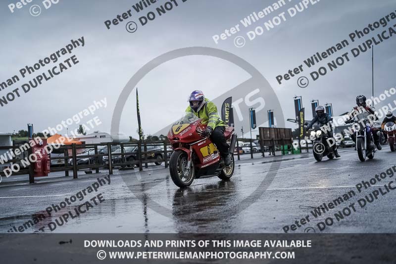 enduro digital images;event digital images;eventdigitalimages;lydden hill;lydden no limits trackday;lydden photographs;lydden trackday photographs;no limits trackdays;peter wileman photography;racing digital images;trackday digital images;trackday photos